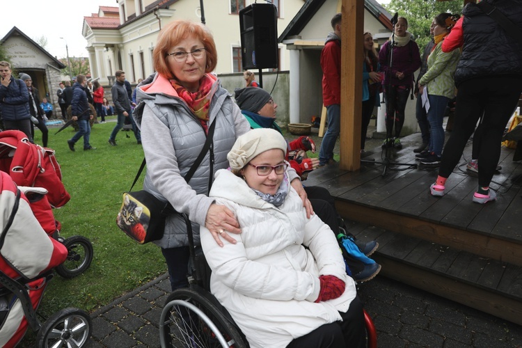 Msza Święta na rozpoczęcie 7. pielgrzymki z Hałcnowa do Łagiewnik - 2019