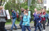 7. pielgrzymka z Hałcnowa wyrusza do Łagiewnik, cz. 1 - 2019