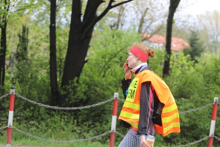 7. pielgrzymka z Hałcnowa wyrusza do Łagiewnik. cz. 2 - 2019