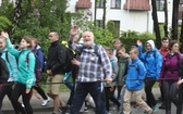 7. pielgrzymka z Hałcnowa wyrusza do Łagiewnik. cz. 2 - 2019
