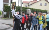 7. pielgrzymka z Hałcnowa wyrusza do Łagiewnik. cz. 2 - 2019
