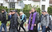 7. pielgrzymka z Hałcnowa wyrusza do Łagiewnik. cz. 2 - 2019