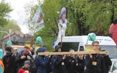 7. pielgrzymka z Hałcnowa wyrusza do Łagiewnik. cz. 2 - 2019