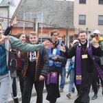 Pierwszy postój pielgrzymów u św. Jana Kantego w Kętach - 2019