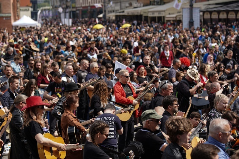 Nowy Gitarowy Rekord Guinnessa pobity we Wrocławiu