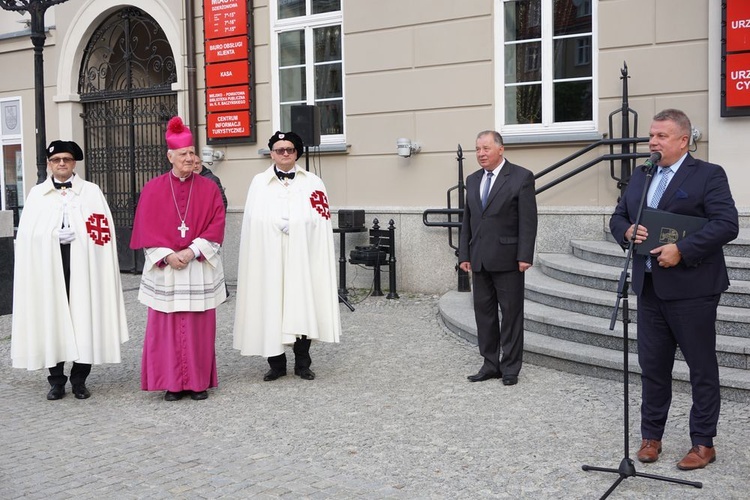 Jubileusz 860-lecia istnienia świętowała dzierżoniowska fara