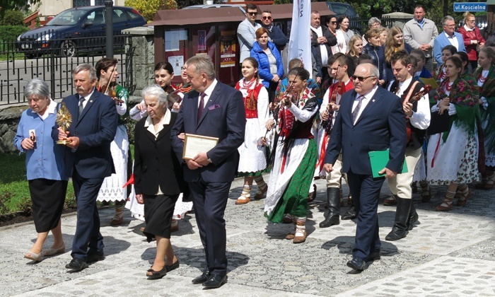 Relikwie ks. Popiełuszki w Wieprzu