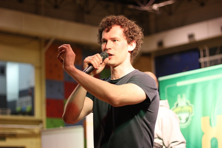 XIV Mistrzostwa Polski LSO w Piłce Nożnej Halowej o Puchar KnC - koncert