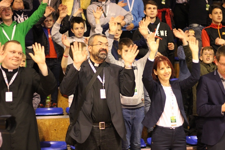 XIV Mistrzostwa Polski LSO w Piłce Nożnej Halowej o Puchar KnC - koncert