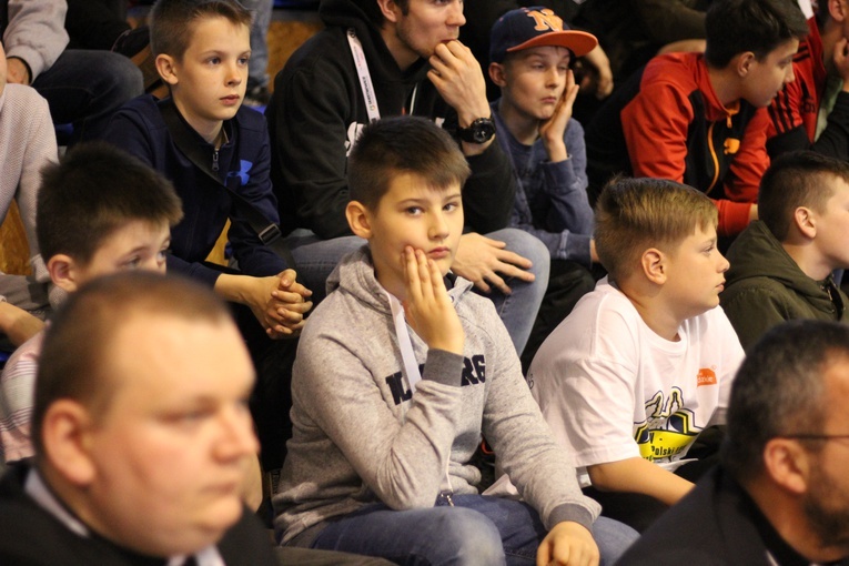 XIV Mistrzostwa Polski LSO w Piłce Nożnej Halowej o Puchar KnC - koncert