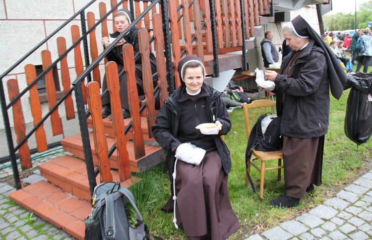 Postój pielgrzymów w Kętach-Podlesiu - 2019