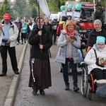 W drodze z Kęt-Podlesia - grupy św. Matki Teresy, św. Maksymiliana i św. Brata Alberta - 2019