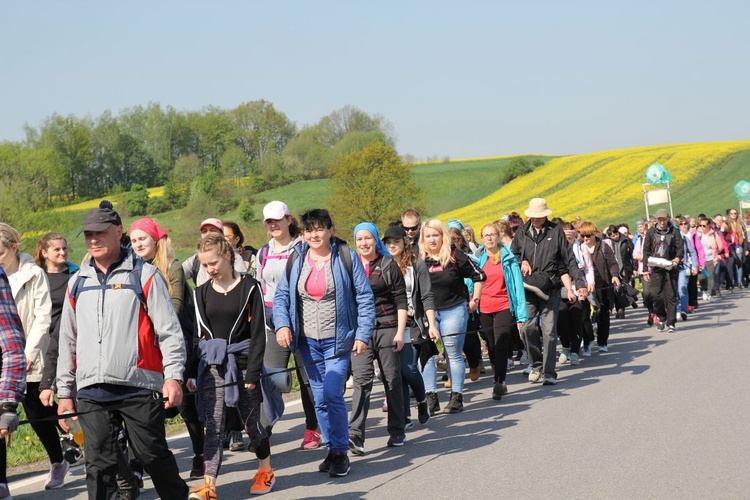 Z Witkowic do Wieprza - 2. dzień drogi do Łagiewnik - 2019