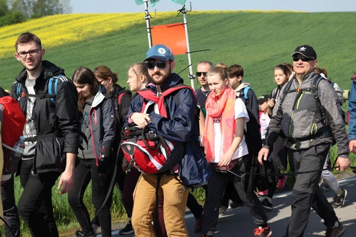 Z Witkowic do Wieprza - 2. dzień drogi do Łagiewnik - 2019