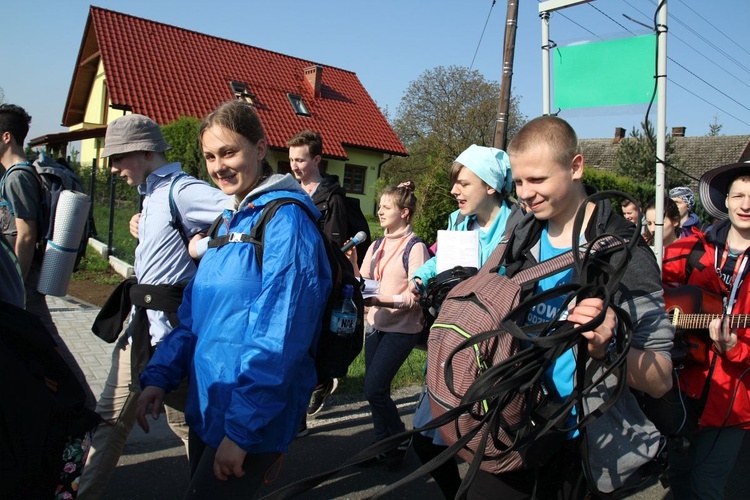 Z Witkowic do Wieprza - 2. dzień drogi do Łagiewnik - 2019