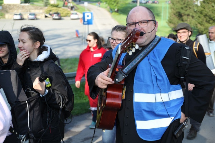 Z Witkowic do Wieprza - 2. dzień drogi do Łagiewnik - 2019