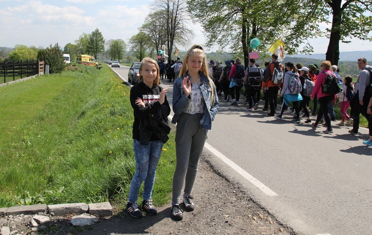 Adoracja Jezusa w drodze z Wieprza do Tomic - grupa bł. ks. M. Sopoćki