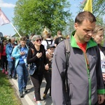 Adoracja Jezusa w drodze z Wieprza do Tomic - grupa bł. ks. M. Sopoćki