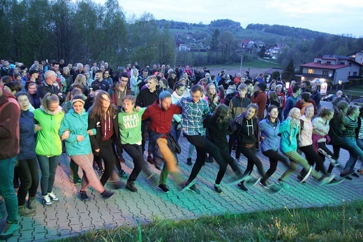 Pielgrzymo-granie i uwielbienie Najświętszego Sakramentu w Wysokiej - 2019