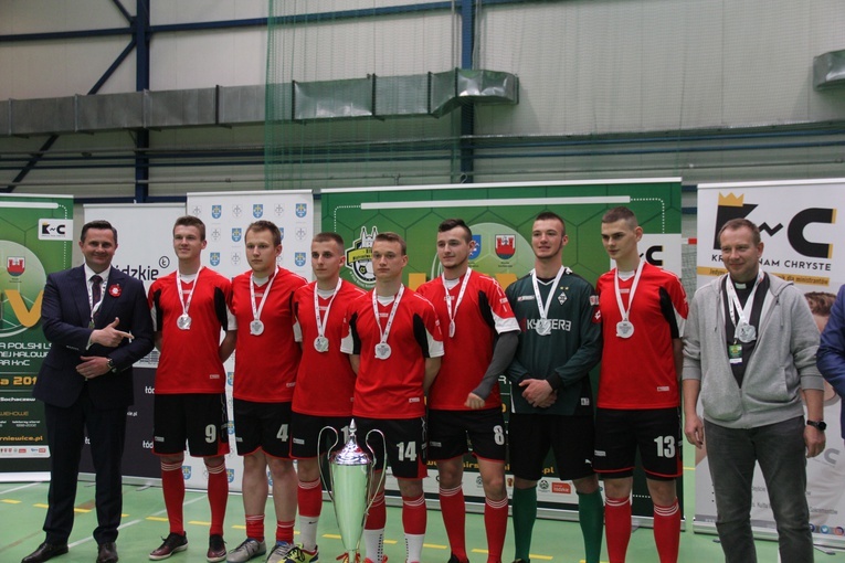 Finały Mistrzostw Polski LSO w piłce nożnej halowej o puchar KnC, cz. 2