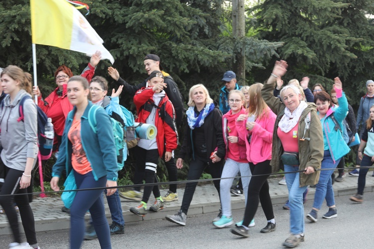 Powitanie grupy bł. ks. Sopoćki w Nidku - 2019