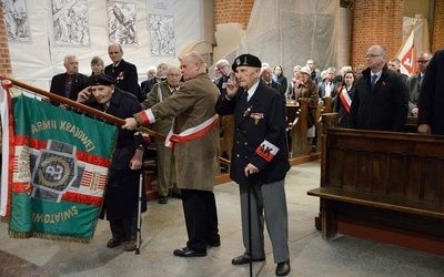 Opole. Msza św. o pomyślność ojczyzny