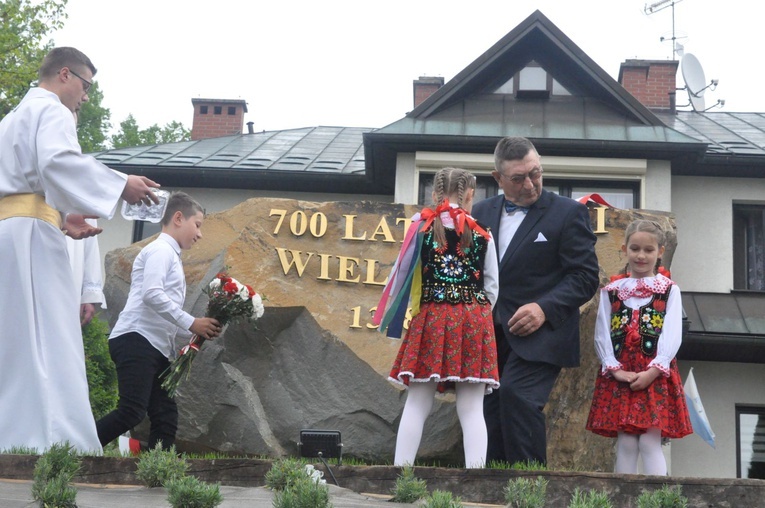 700 lat parafii i posłanie misjonarza