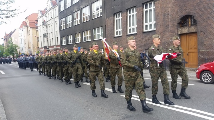 Obchody rocznicy uchwalenia Konstytucji 3 Maja oraz 98. rocznicy wybuchu III Powstania Śląskiego