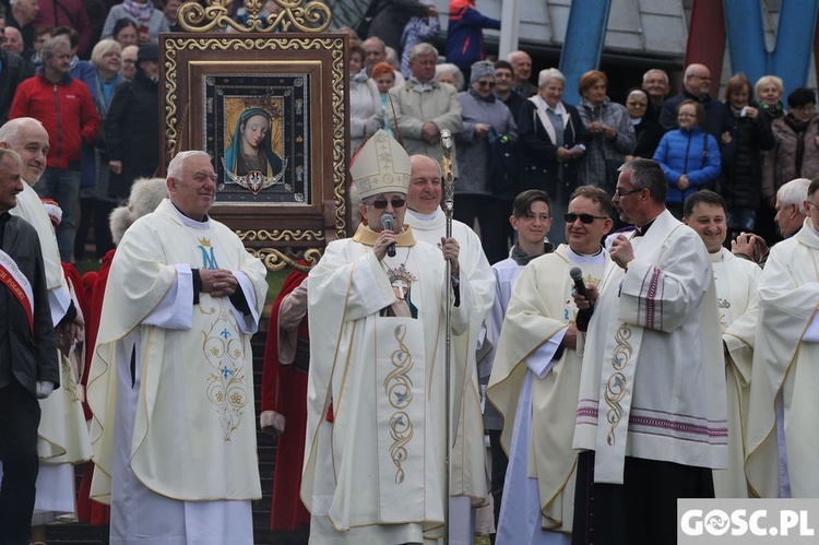 Uroczystość NMP Królowej Polski w Rokitnie