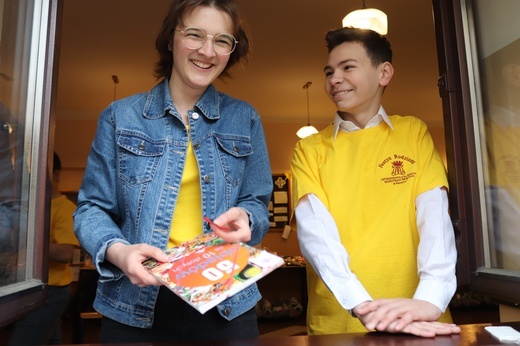 "Tak" dla życia i rodziny - kolorowy marsz w Pszczynie