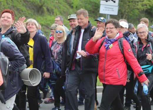 7. pielgrzymka dotarła z Hałcnowa do Łagiewnik - 2019