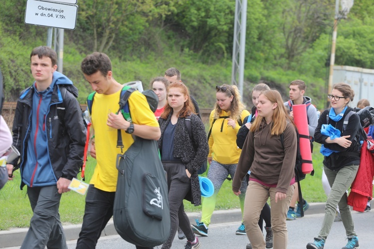 7. pielgrzymka dotarła z Hałcnowa do Łagiewnik - 2019