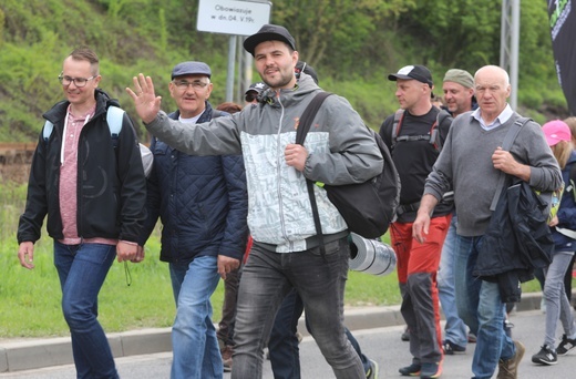 7. pielgrzymka dotarła z Hałcnowa do Łagiewnik - 2019