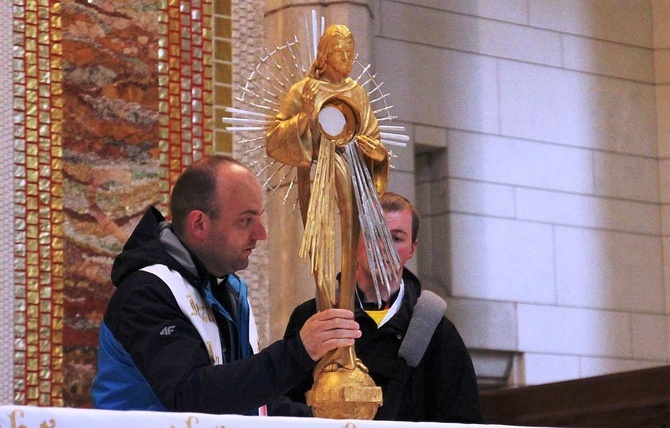 Pielgrzymi łagiewniccy dotarli do Centrum św. Jana Pawła II - 2019