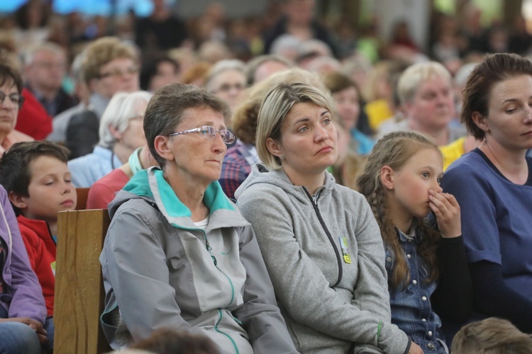 Łagiewniccy pielgrzymi u św. Faustyny i na Mszy św. w bazylice - 2019 