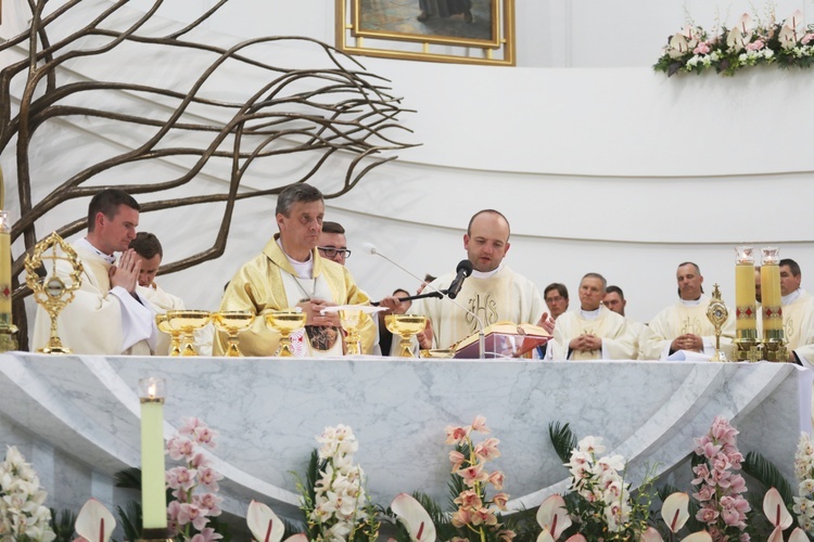 Łagiewniccy pielgrzymi u św. Faustyny i na Mszy św. w bazylice - 2019 