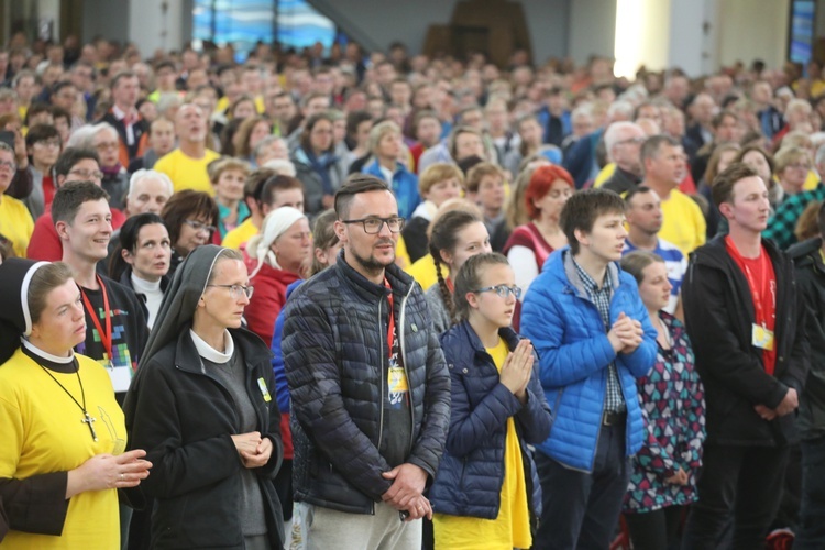 Łagiewniccy pielgrzymi u św. Faustyny i na Mszy św. w bazylice - 2019 