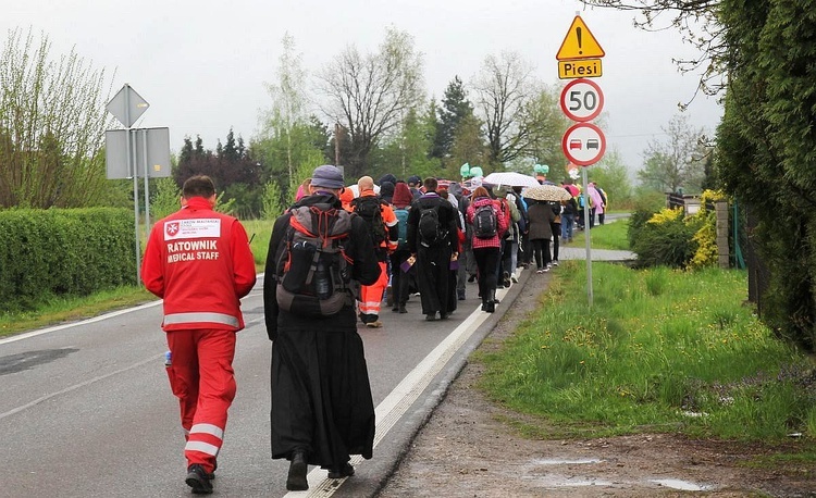 Maltańczycy wśród pielgrzymów łagiewnickich - 2019