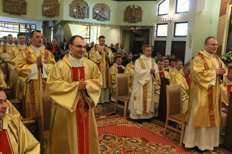 Święcenia diakonatu