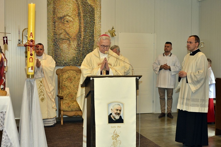 Rozpoczęcie budowy kościoła w Płońsku