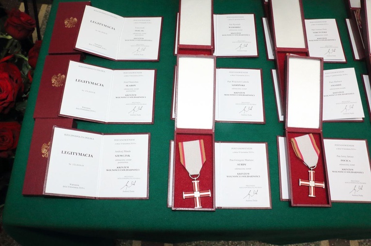 Odznaczeni Krzyżami Wolności i Solidarności - 2019