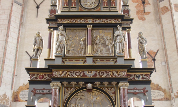 Gdańsk. Odrestaurowano ołtarz główny kościoła św. Jana