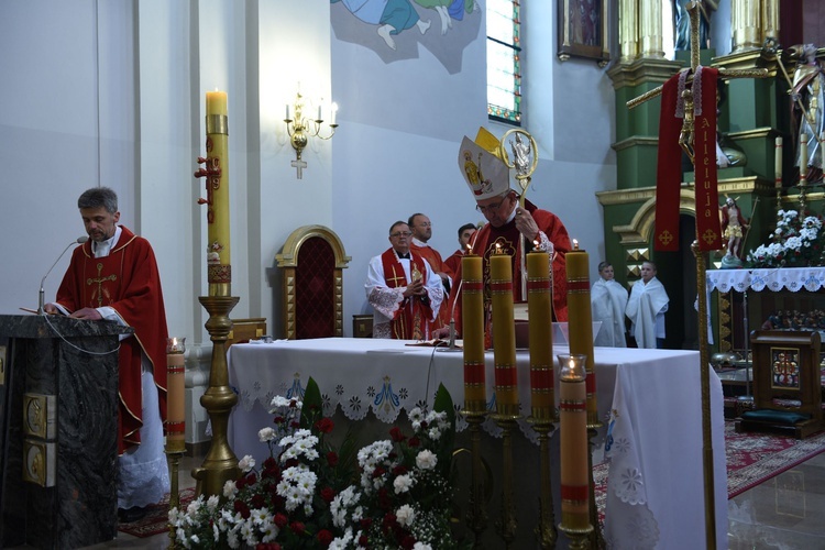 Bierzmowanie w Borzęcinie