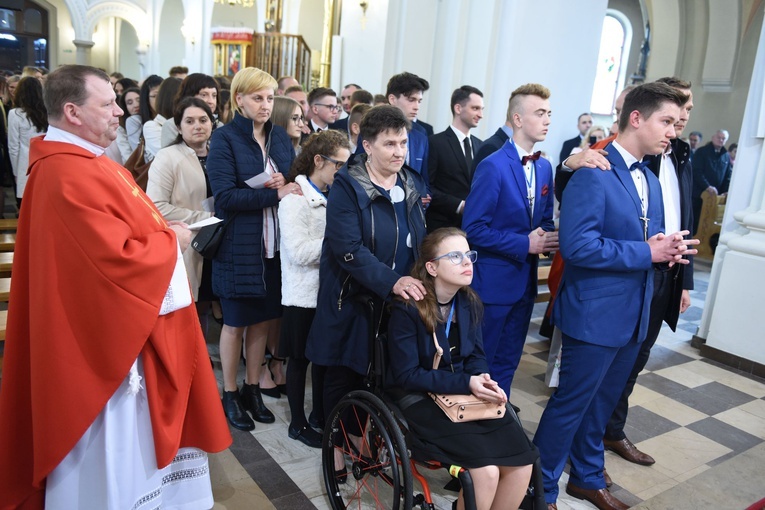 Bierzmowanie w Borzęcinie