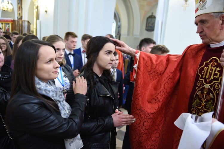 Bierzmowanie w Borzęcinie