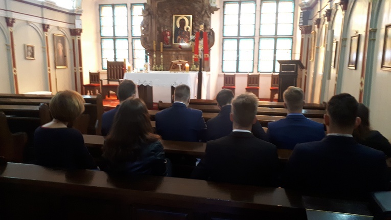 Matury w liceum u urszulanek i w KLO w Henrykowie