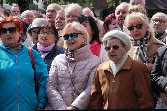 Ogłoszenie kolegiaty NMP Bazyliką Morską cz. 1