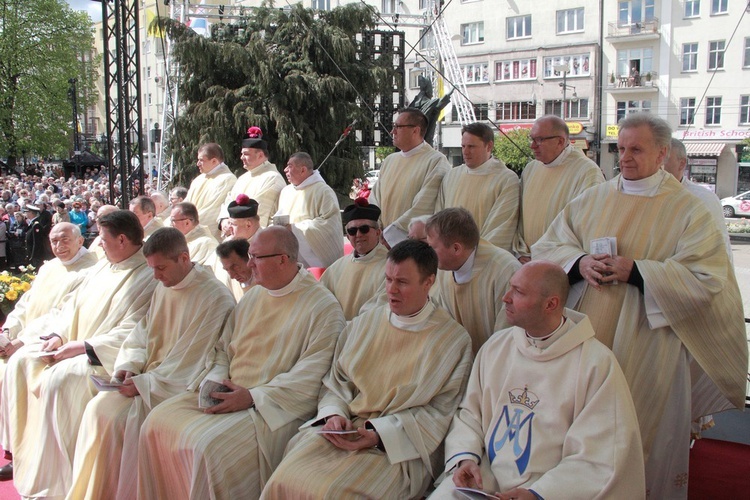 Ogłoszenie kolegiaty NMP Bazyliką Morską cz. 1