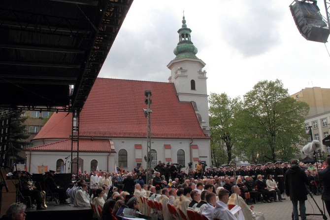 Ogłoszenie kolegiaty NMP Bazyliką Morską cz. 2