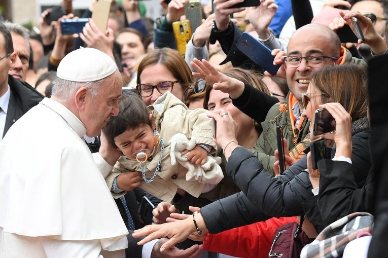 Papież Franciszek zakończył wizytę w Macedonii Północnej i wraca do Rzymu